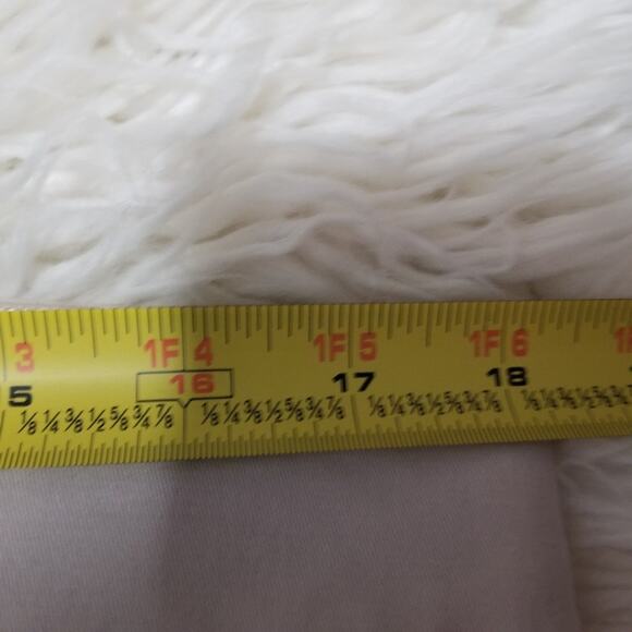 NWT Charter Club Light Tan Tummy Slimming Cropped Trouser Pants - Picture 3 of 10